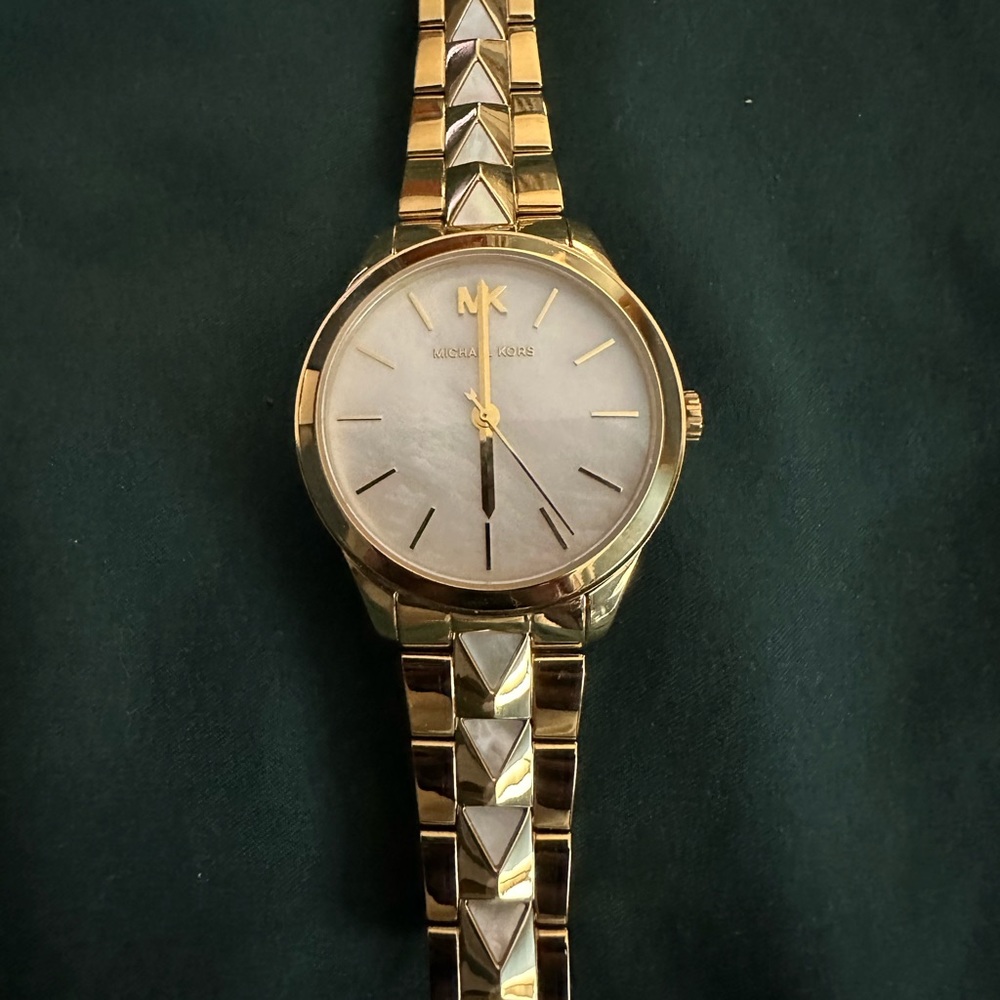 Michael Kors goldstone watch with stud detail